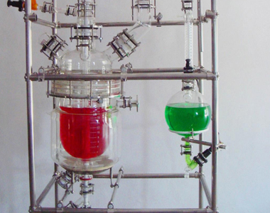 Scientific Glass Blowing, Industrial Glassware, Laboratory Glassware, Glass Valves, Rotary Evaporator